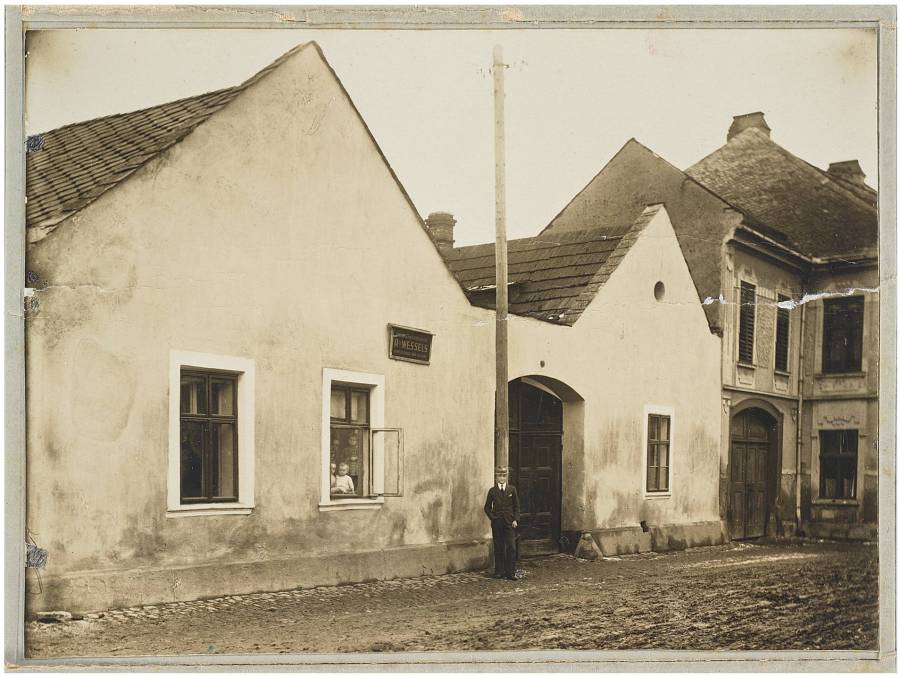 Původní dům Aloise Wesselse po roce 1909